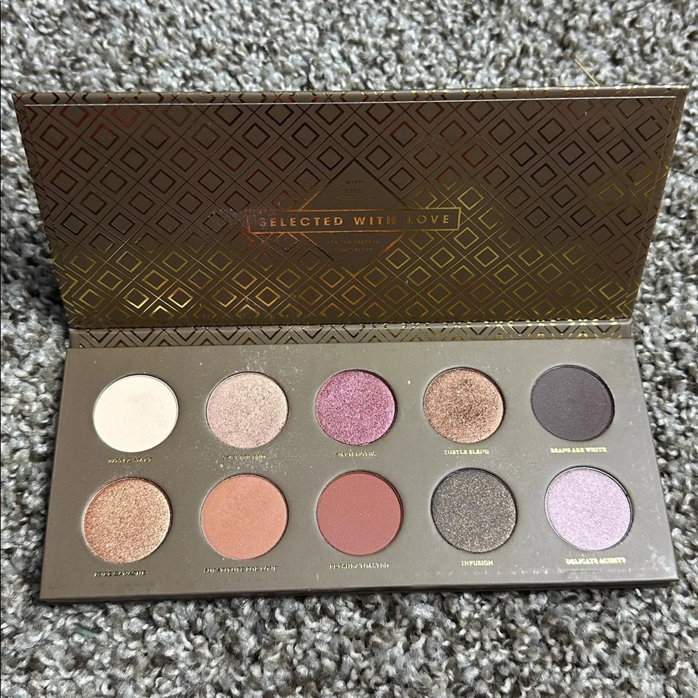 ZOEVA Cocoa Blend eyeshadow palette